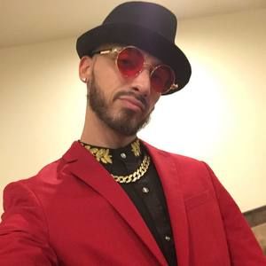 Meet your Posher, Stephen